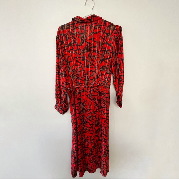 La Petite Francaise shirt dress maxi length, red base bamboo print gold detail - Picture 6 of 9